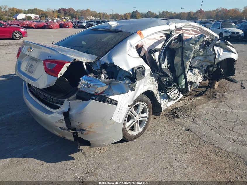 2017 CHEVROLET CRUZE LT AUTO 1G1BE5SM2H7120661