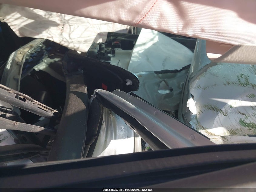 2017 CHEVROLET CRUZE LT AUTO 1G1BE5SM2H7120661