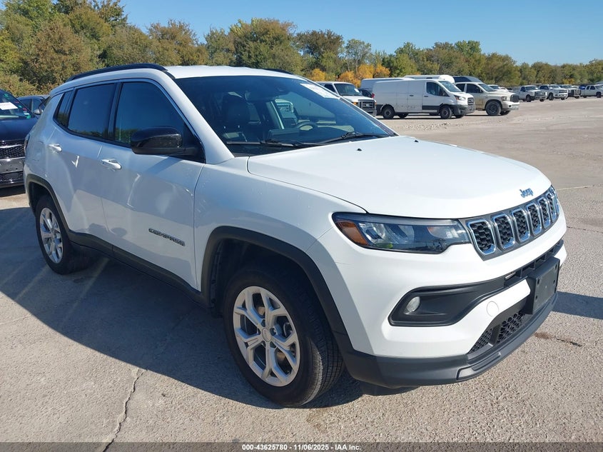 2024 JEEP COMPASS LATITUDE 4X4 - 3C4NJDBN5RT117317
