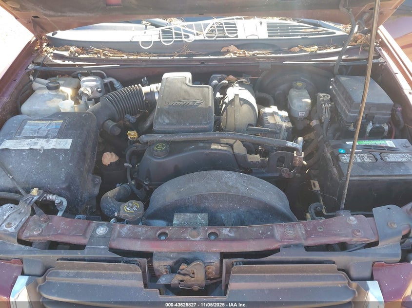 2002 GMC Envoy Xl Slt VIN: 1GKET16S026103841 Lot: 43625827