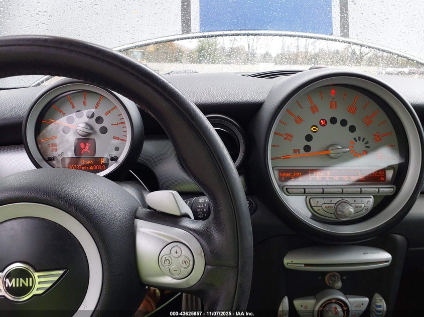 2009 Mini Cooper S VIN: WMWMF73589TW81677 Lot: 43625857