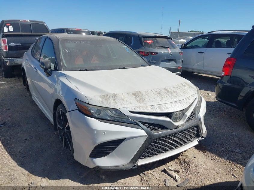 2018 Toyota Camry Xse VIN: 4T1B61HK0JU122866 Lot: 43625861