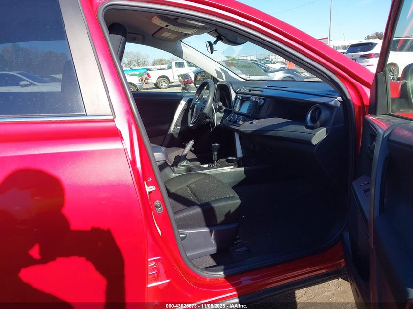 2017 TOYOTA RAV4 LE - JTMBFREV0HU154910