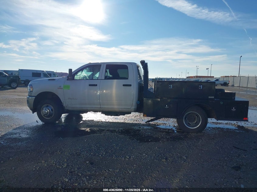 2022 Ram 3500 Chassis Tradesman/Slt/Laramie/Limited VIN: 3C7WRTCL3NG365043 Lot: 43625890