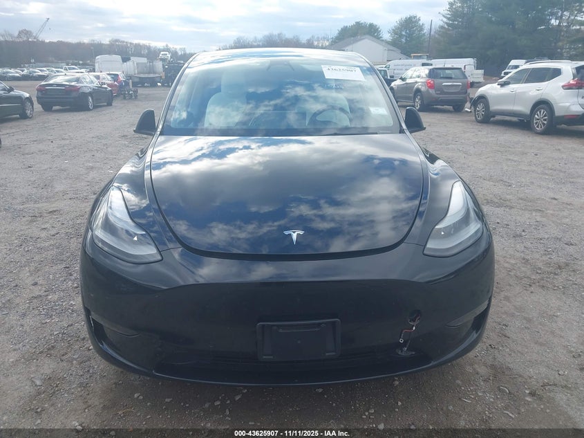 2021 Tesla Model Y Performance Dual Motor All-Wheel Drive VIN: 5YJYGDEF3MF246549 Lot: 43625907