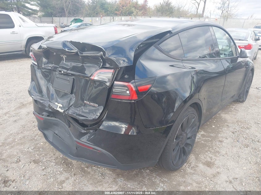 2021 Tesla Model Y Performance Dual Motor All-Wheel Drive VIN: 5YJYGDEF3MF246549 Lot: 43625907