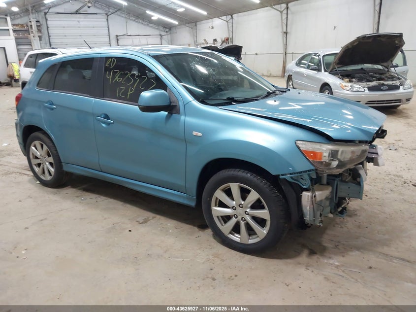 MITSUBISHI OUTLANDER SPORT SE