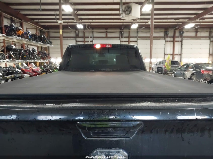 2021 RAM 2500 BIG HORN  4X4 8' BOX - 3C6UR5JL1MG508497