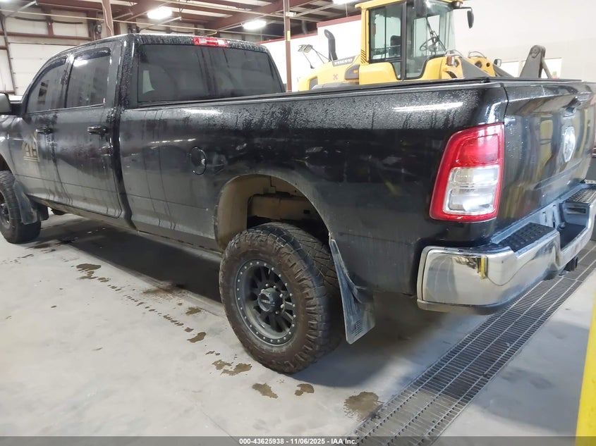 2021 RAM 2500 BIG HORN  4X4 8' BOX - 3C6UR5JL1MG508497
