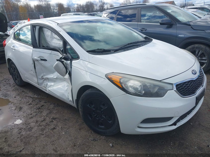 2016 KIA FORTE LX - KNAFK4A68G5462525