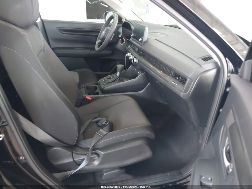 2025 HONDA CR-V LX 2WD - 2HKRS3H27SH321144