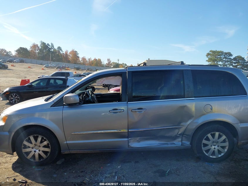 2016 Chrysler Town & Country Touring VIN: 2C4RC1BG1GR295057 Lot: 43626127