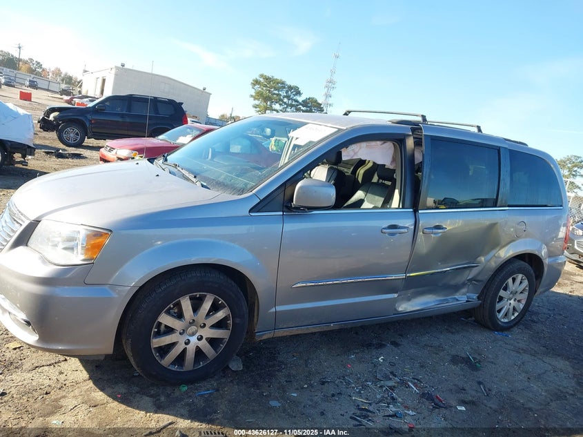 2016 Chrysler Town & Country Touring VIN: 2C4RC1BG1GR295057 Lot: 43626127