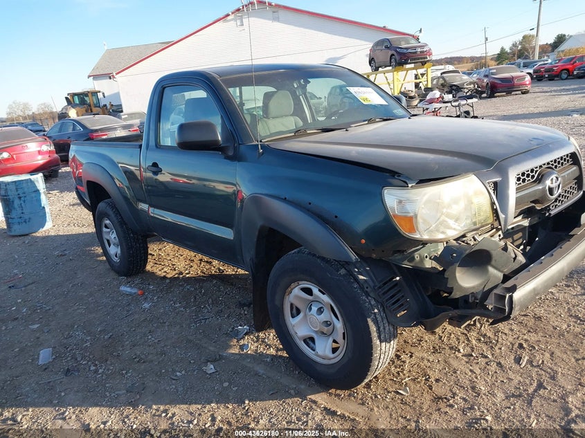 TOYOTA TACOMA
