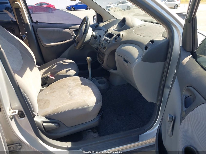 JTDBT1234Y0051445 2000 TOYOTA ECHO photo no. 5