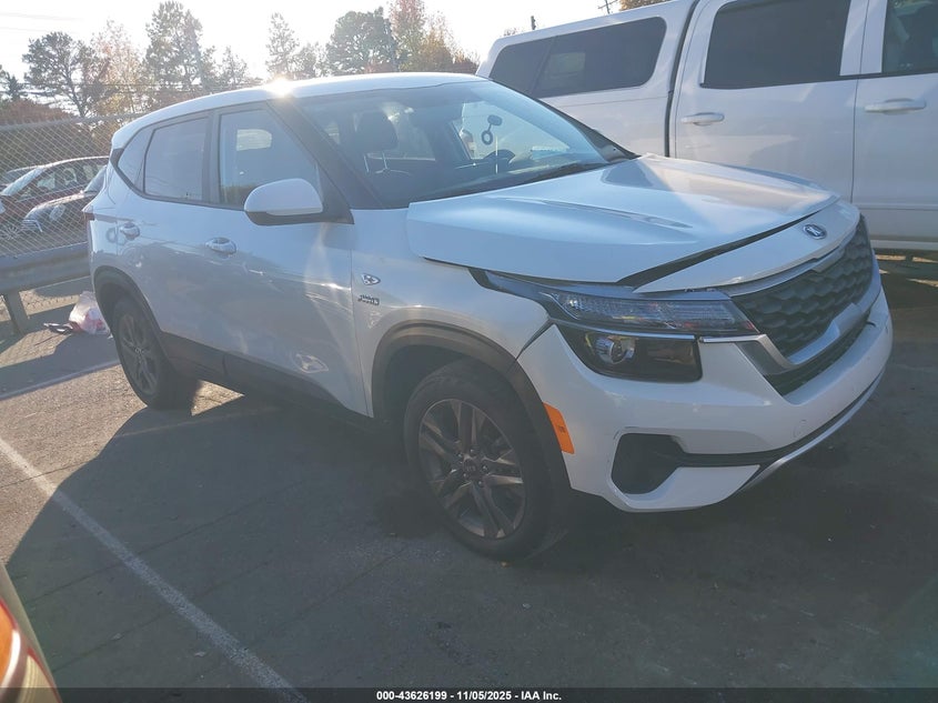 2021 Kia Seltos Lx VIN: KNDEPCAAXM7061069 Lot: 43626199