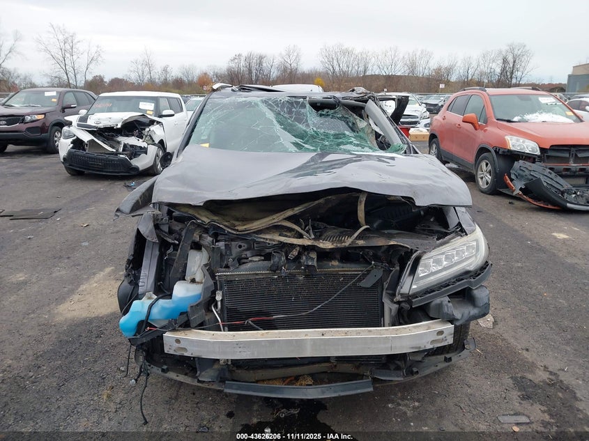 2018 Acura Rdx Technology Acurawatch Plus Packages/Technology Package VIN: 5J8TB3H59JL011847 Lot: 43626206