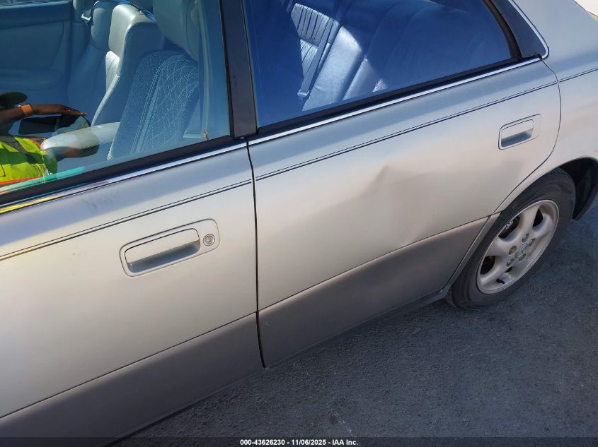 1998 Lexus Es 300 VIN: JT8BF28GXW5021341 Lot: 43626230