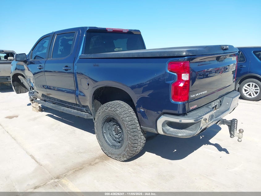 2023 CHEVROLET SILVERADO 1500 4WD  STANDARD BED LT 1GCUDDED6PZ101770