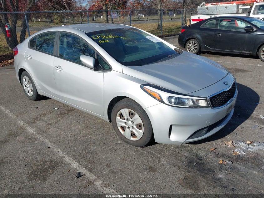 KIA FORTE LX