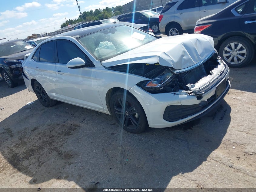 VOLKSWAGEN JETTA 1.5T SE