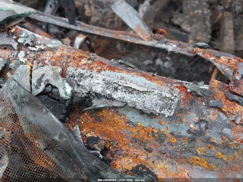 2001 GMC Sierra 2500Hd Sle VIN: 1GTHC29101E284350 Lot: 43626343