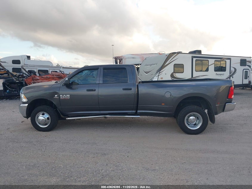 2018 Ram 3500 Tradesman 4X4 8' Box VIN: 3C63RRGL1JG220775 Lot: 43626395