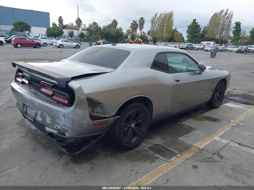 2C3CDZAG0GH221187 2016 DODGE CHALLENGER photo no. 4