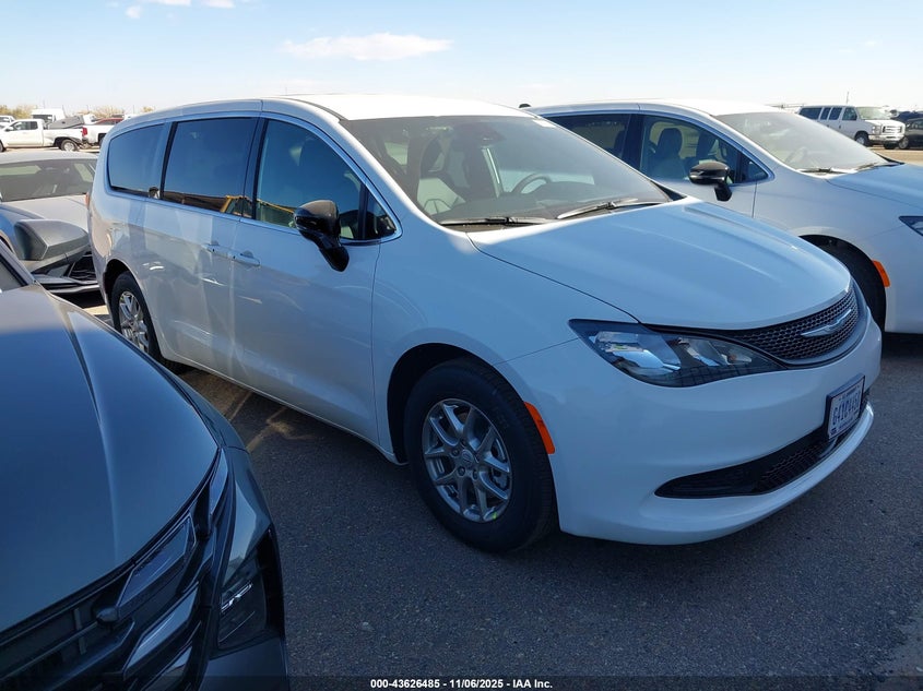 2C4RC1CG7TR192508 2026 Chrysler Voyager Lx auction photo 1