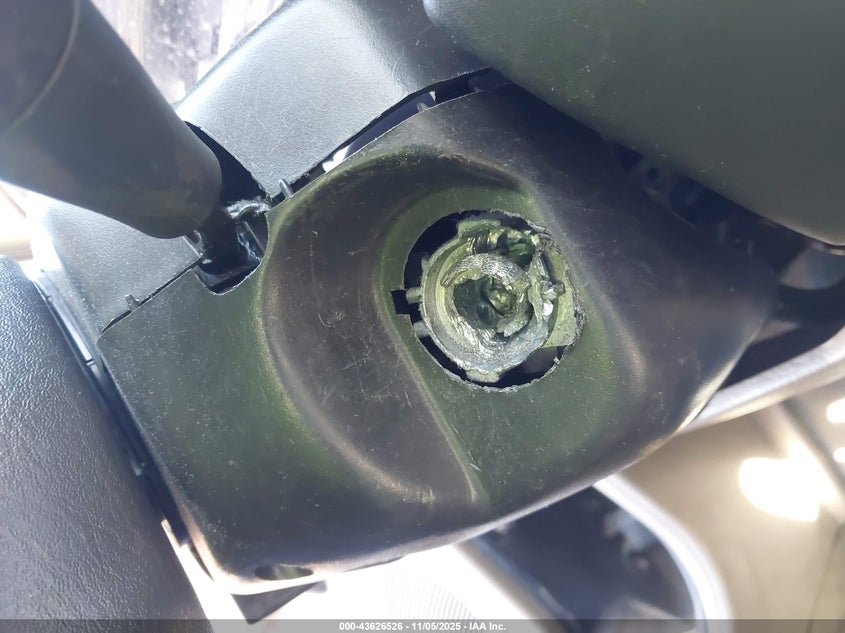 2001 Saturn Sl1 VIN: 1G8ZH528X1Z280789 Lot: 43626526