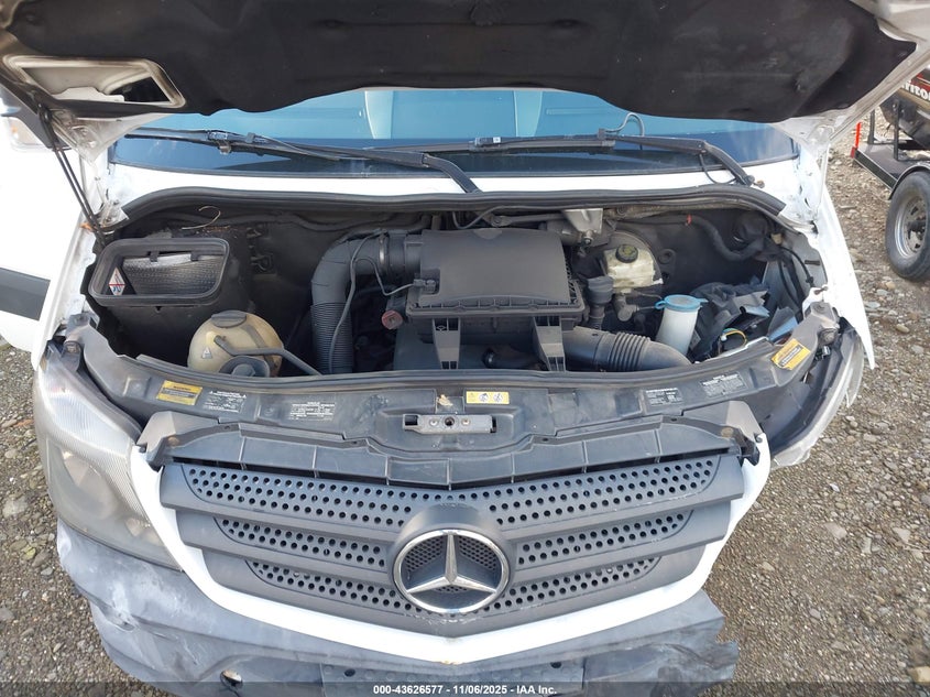 2015 Mercedes-Benz Sprinter 2500 High Roof VIN: WD3PE8DC2F5989833 Lot: 43626577