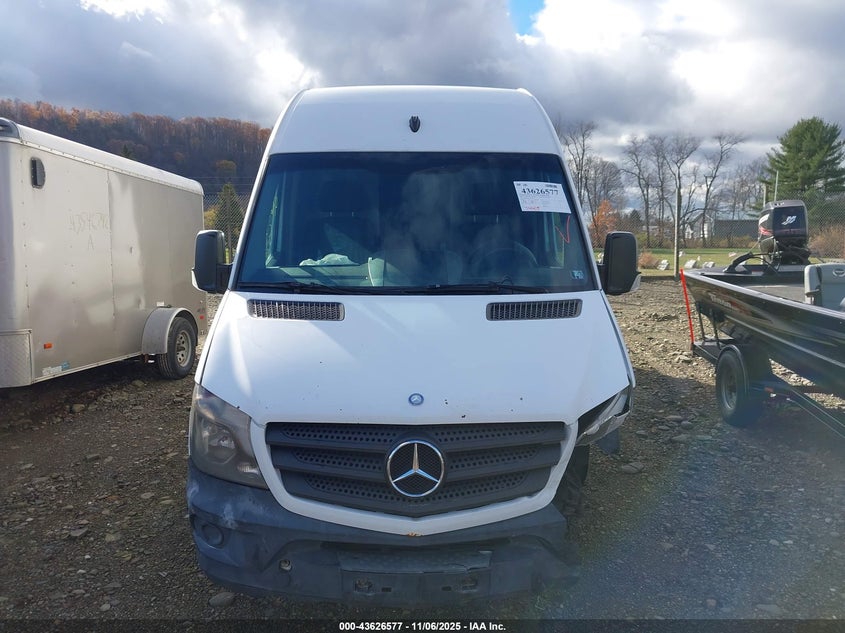 2015 Mercedes-Benz Sprinter 2500 High Roof VIN: WD3PE8DC2F5989833 Lot: 43626577