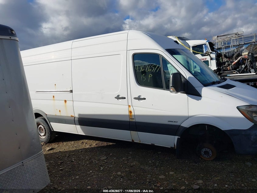 2015 Mercedes-Benz Sprinter 2500 High Roof VIN: WD3PE8DC2F5989833 Lot: 43626577