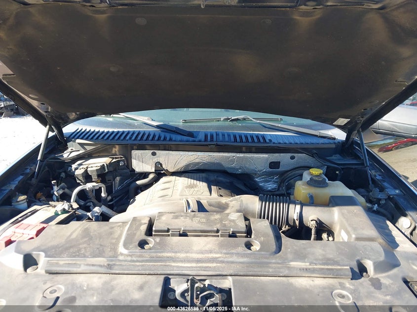 2016 FORD EXPEDITION XLT 1FMJU1HT9GEF55938