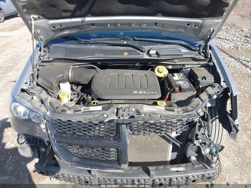 2018 Dodge Grand Caravan Sxt VIN: 2C4RDGCG8JR190652 Lot: 43626667