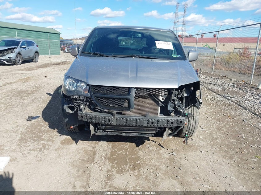 2018 Dodge Grand Caravan Sxt VIN: 2C4RDGCG8JR190652 Lot: 43626667