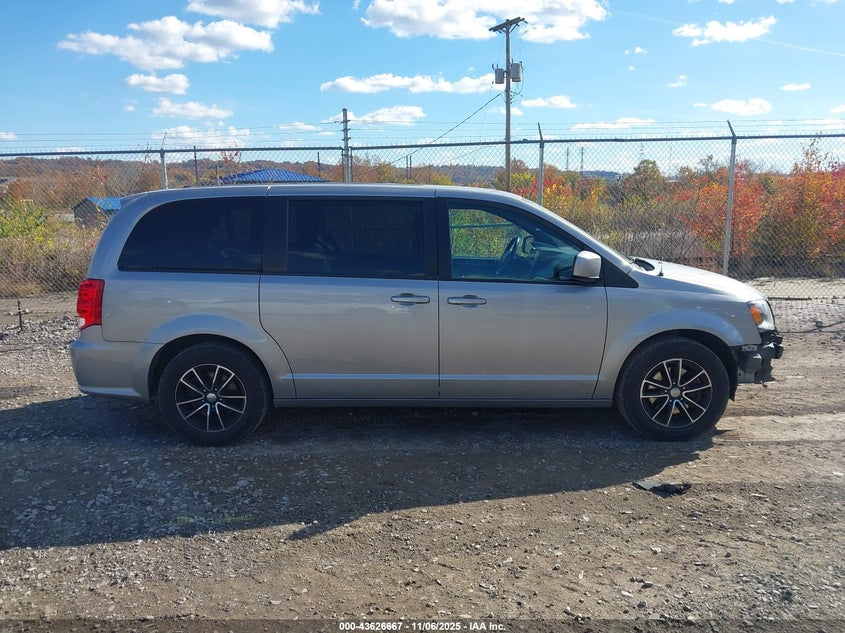 2018 Dodge Grand Caravan Sxt VIN: 2C4RDGCG8JR190652 Lot: 43626667