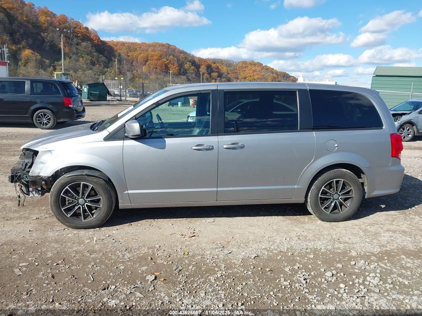 2018 Dodge Grand Caravan Sxt VIN: 2C4RDGCG8JR190652 Lot: 43626667