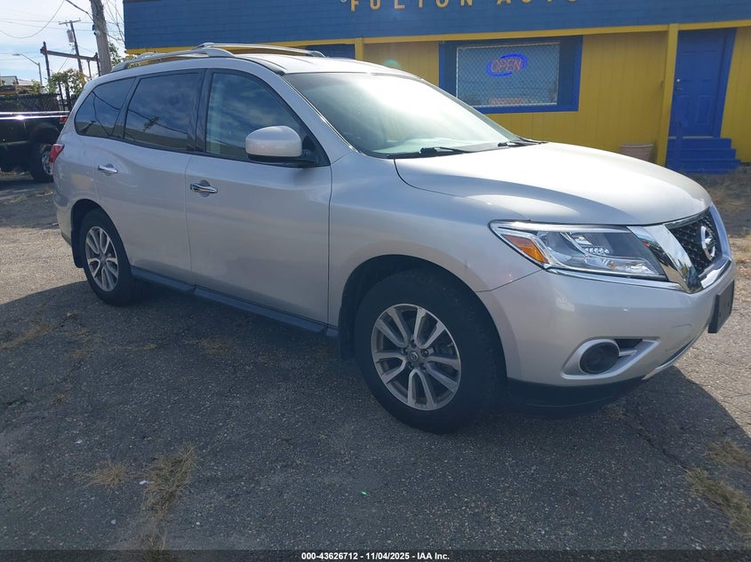 NISSAN PATHFINDER SV