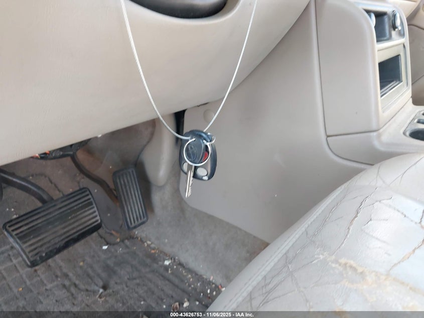 2004 GMC Yukon Xl 1500 Slt VIN: 3GKFK16ZX4G230781 Lot: 43626753