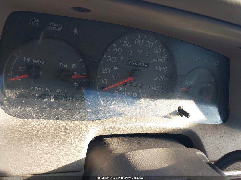 2004 Mercury Grand Marquis Gs VIN: 2MEFM74WX4X691016 Lot: 43626765