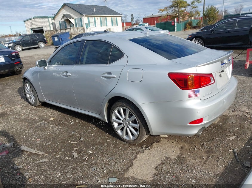 JTHCK262892029984 2009 LEXUS IS photo no. 3
