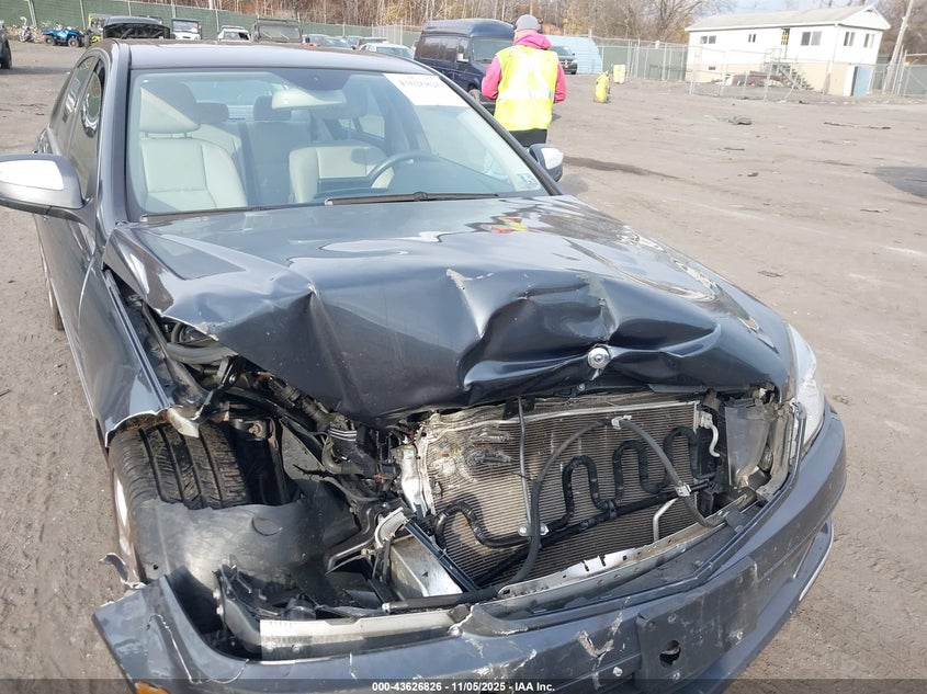 2009 Mercedes-Benz C 300 Luxury 4Matic VIN: WDDGF81X69R068728 Lot: 43626826