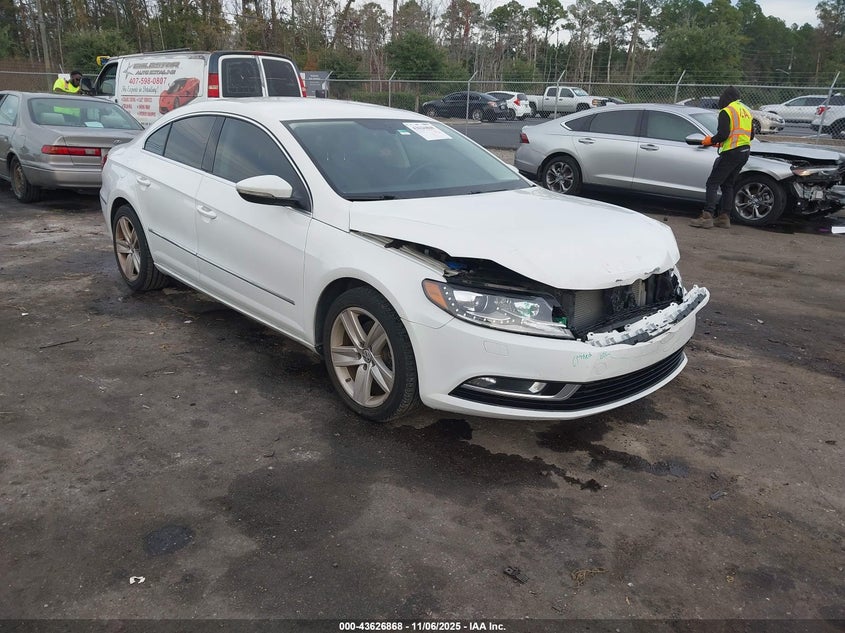 VOLKSWAGEN CC 2.0T SPORT