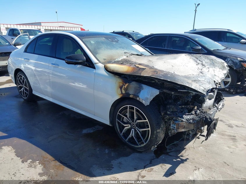MERCEDES-BENZ E-CLASS 4MATIC