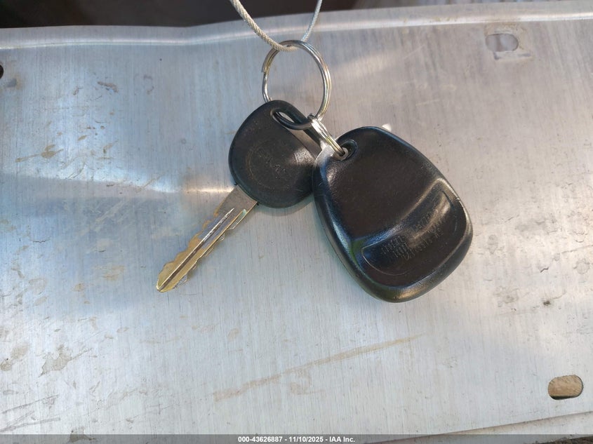 2006 GMC Yukon Slt VIN: 1GKEC13ZX6R137484 Lot: 43626887