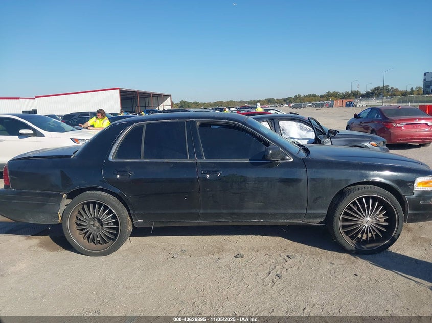 2003 Ford Crown Victoria Police VIN: 2FAFP71W23X186296 Lot: 43626895
