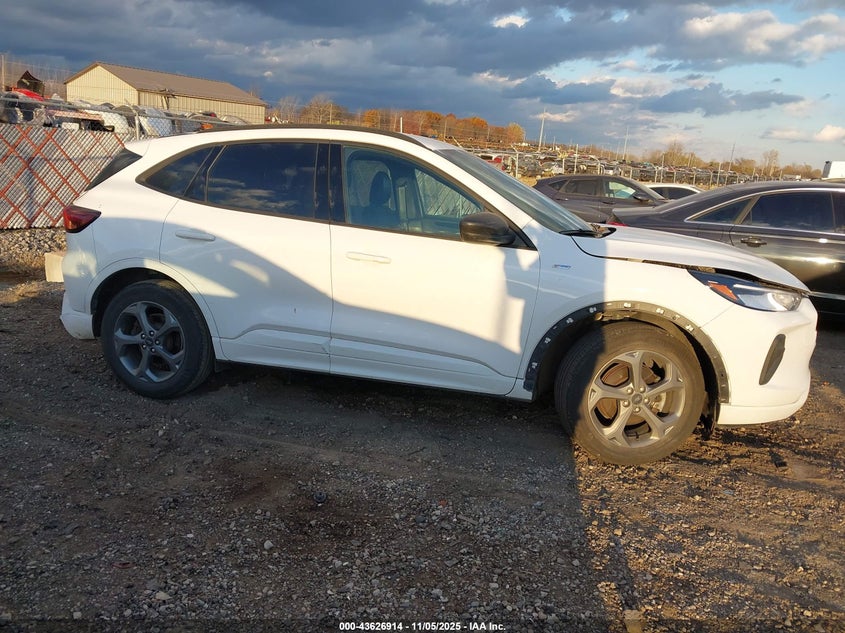 2023 FORD ESCAPE ST-LINE 1FMCU9MN1PUB03034