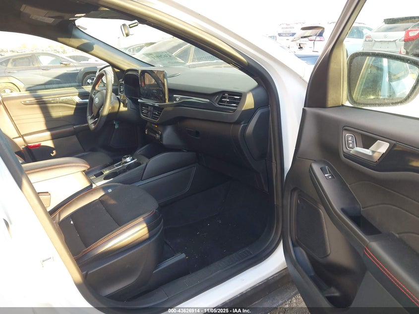 2023 FORD ESCAPE ST-LINE 1FMCU9MN1PUB03034