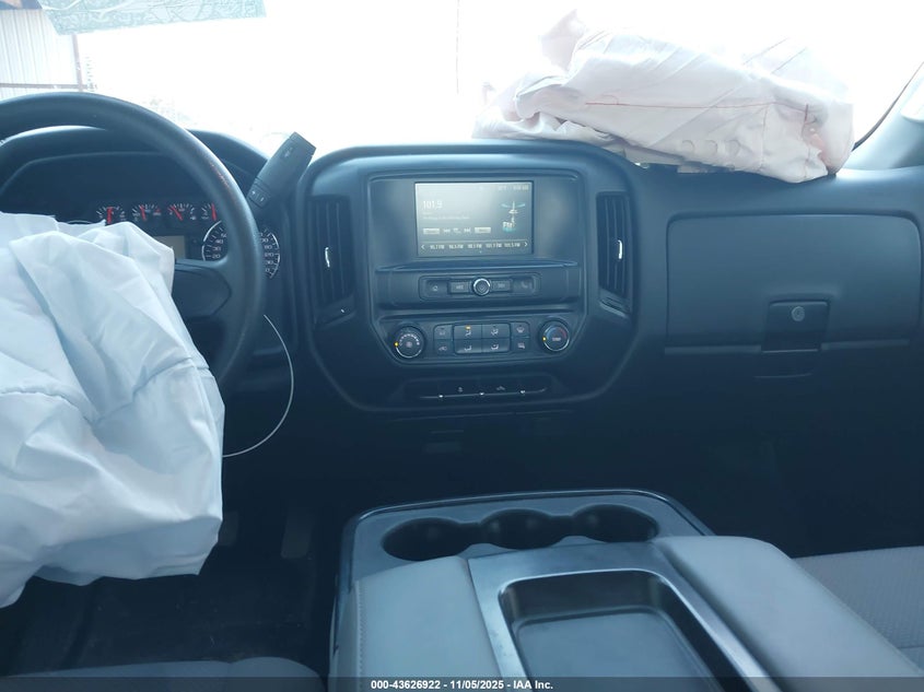 2018 CHEVROLET SILVERADO 1500 CUSTOM - 1GCRCPEC8JZ117591